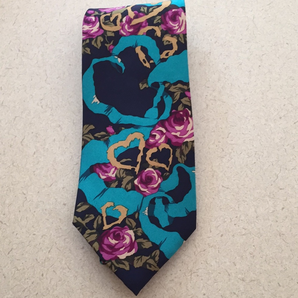 Beatles neck tie: “All You Need Is Love” 1991. - Picture 1 of 6